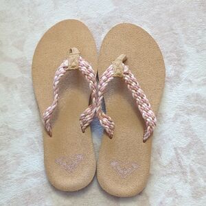 Roxy Tan and Pink Sandals